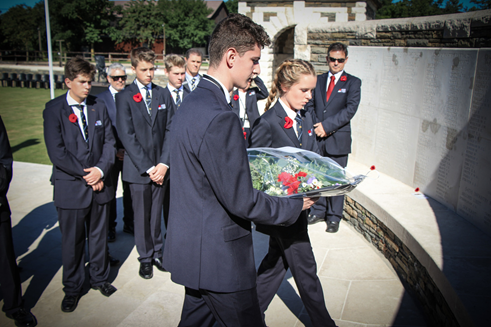 Wreath laying Fromelles