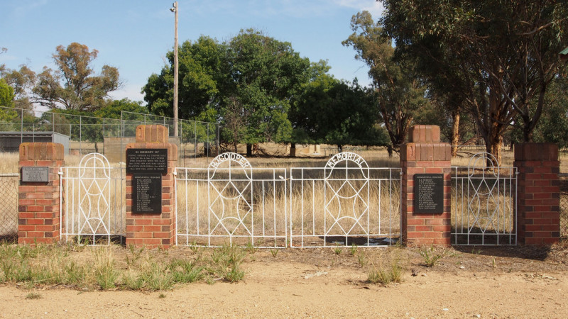 R J Cooper Memorial gates image 1